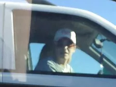 Giovane bella ragazza bocca piena di sperma mamma matura xxx e sesso anale con il cazzo nonno